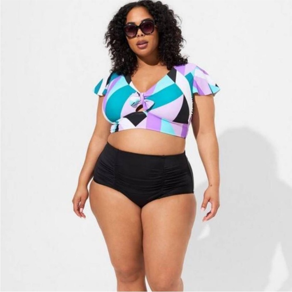 Like new Torrid swim top, color block style with tied keyhole opening - Picture 3 of 9
